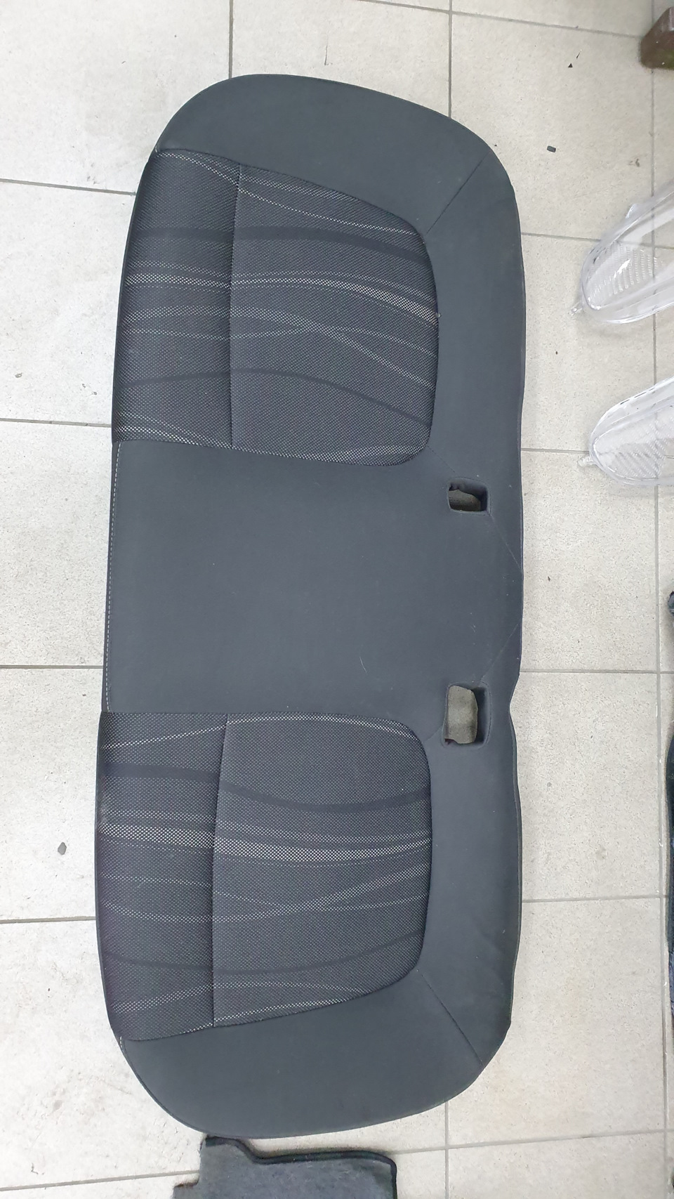 Салон у стилі Recaro. Одна така ;) 3