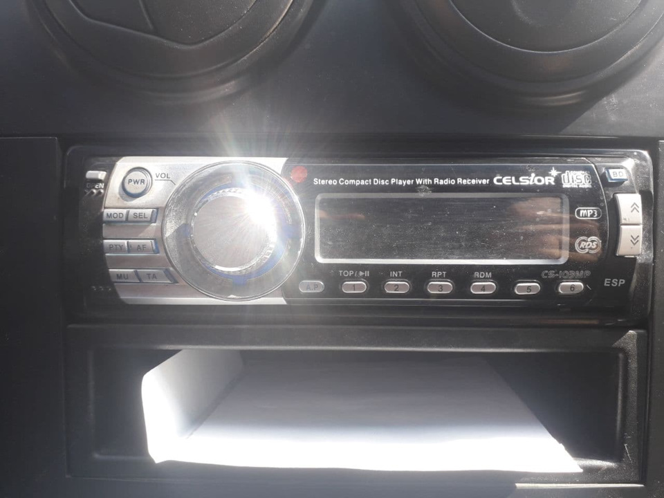 (Допомога) Установка магнітоли JVC KD-X176, проводка 1