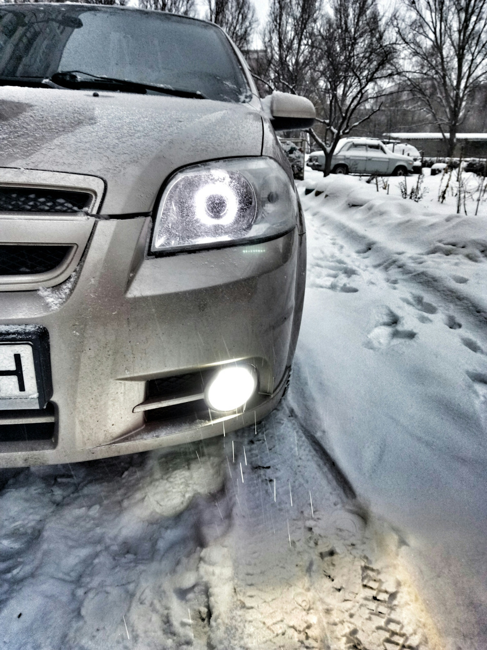 Нехай буде світло! Лінзи 2.5 XENON 5000 2