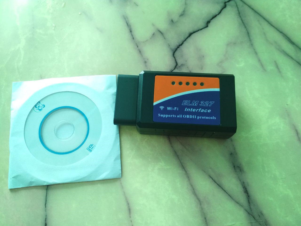 OBD2 ELM327 V1.5 WI-FI 1
