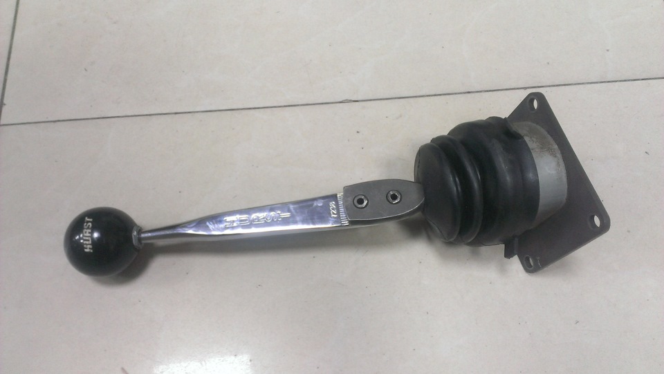 Hurst shifter 4