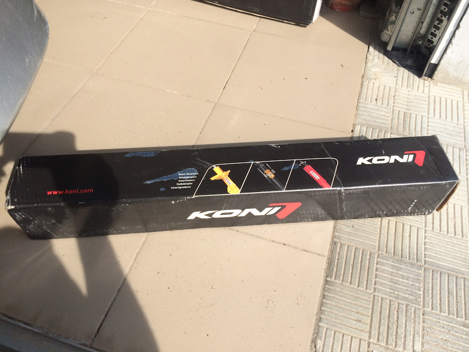 Заміна задніх амортизаторів на регульовані koni yellow sport 3
