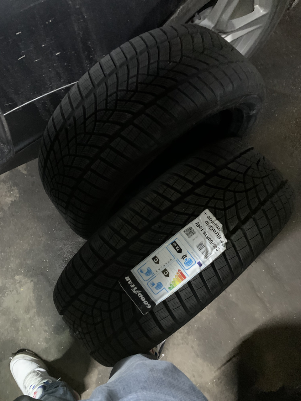 Goodyear Ultragrip Performance + 1