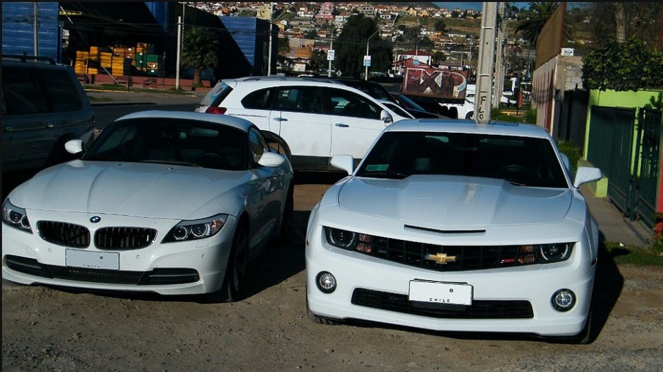 Camaro vs BMW Z4 1