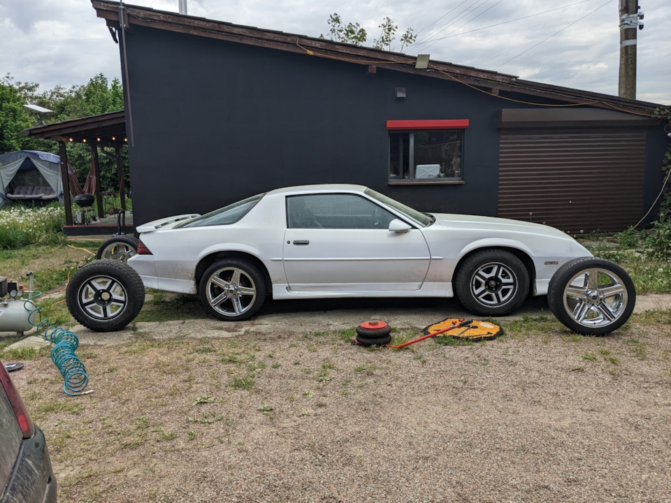 Колеса American Racing 18 IROC 3