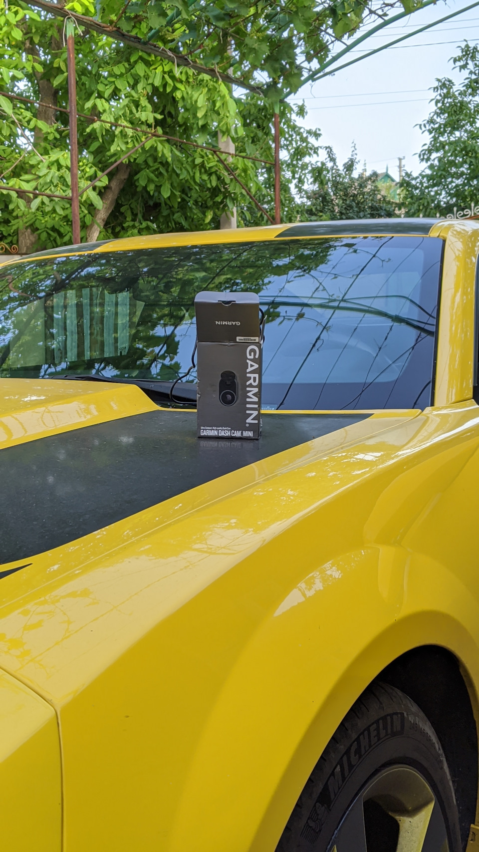 Встановлення Garmin Dash Cam Mini 1