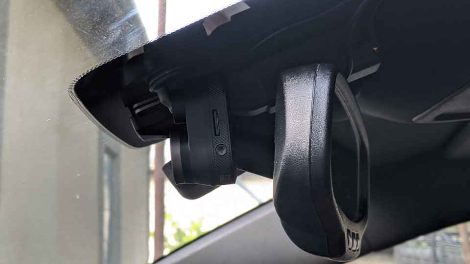 Встановлення Garmin Dash Cam Mini 5