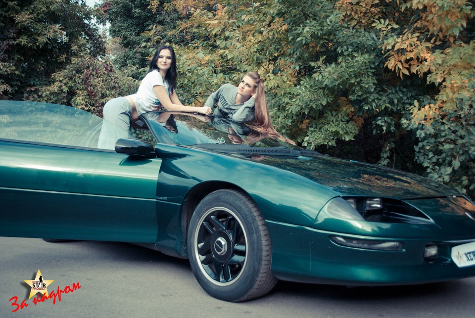 Дівчатка та Camaro, Фотосет для модельної Агенції 3