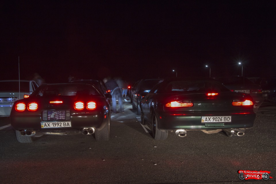 Нічні гонки Сamaro vs Corvette 3