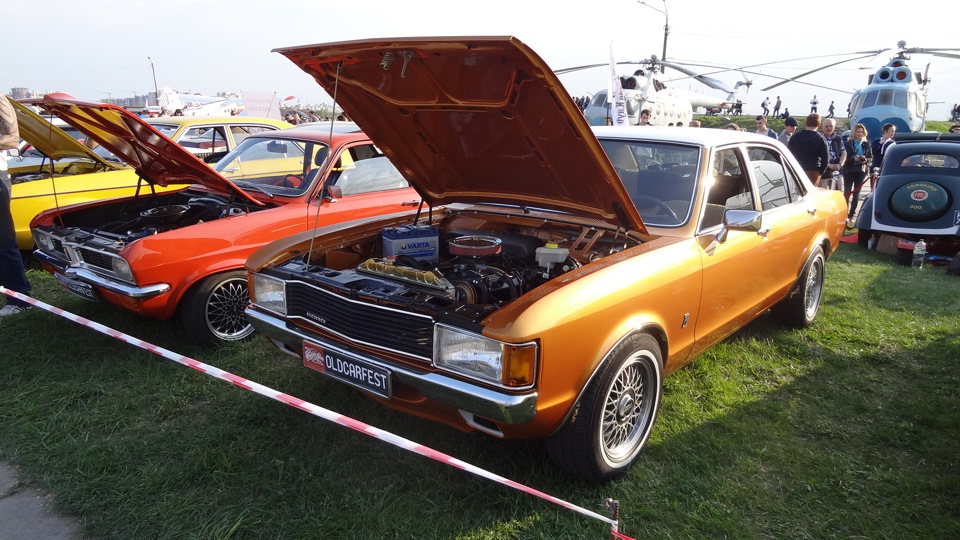 Old car fest Kiyev 2015 (2) 2