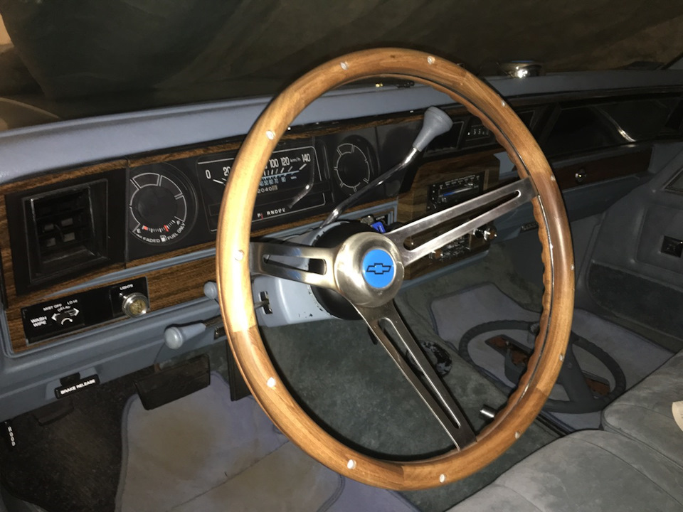 Руль Grant 967 Classic Nostalgia. 1