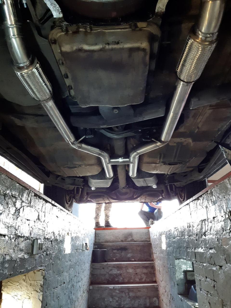 Нарешті дві труби на V8 2