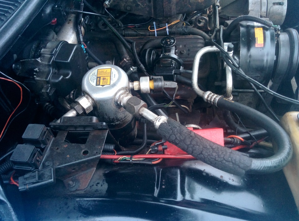 WD-40 як засіб для миття двигуна і хрому 3