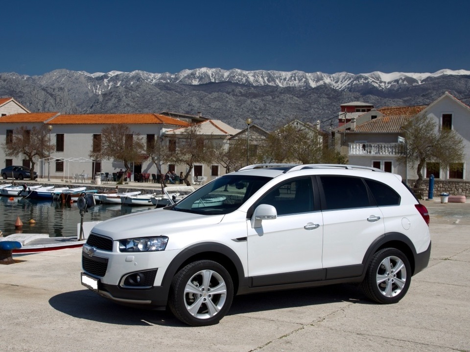 Chevrolet Captiva 3.0 V6 LTZ 4WD 1
