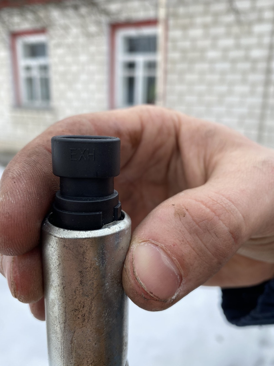 Клапан випускного розподільного валу! 3