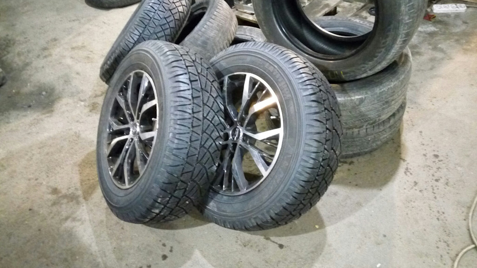 Підготовка до літнього сезону Michelin Latitude Cross 235/65 R17 4