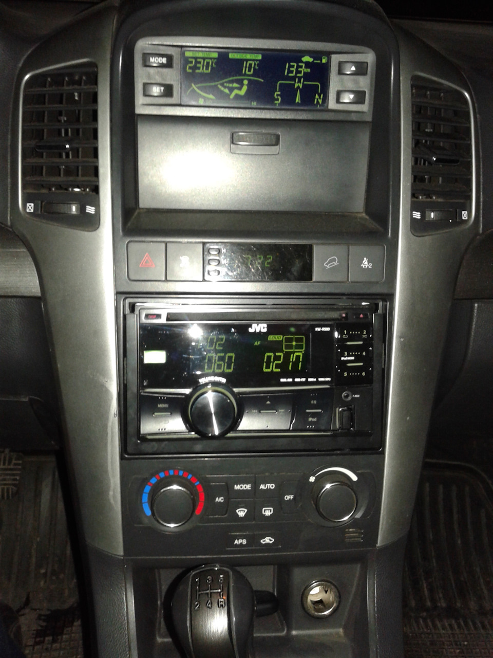Хай буде звук! (Магнітола jvc kw-r500 в каптиву) 4