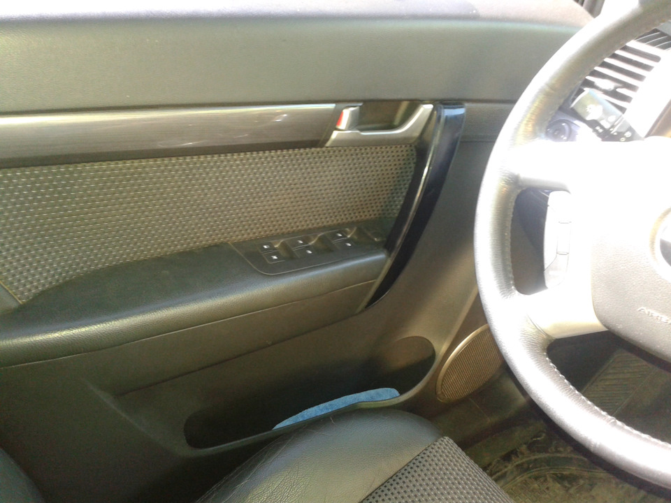 огляд салону CAPTIVA C100 5