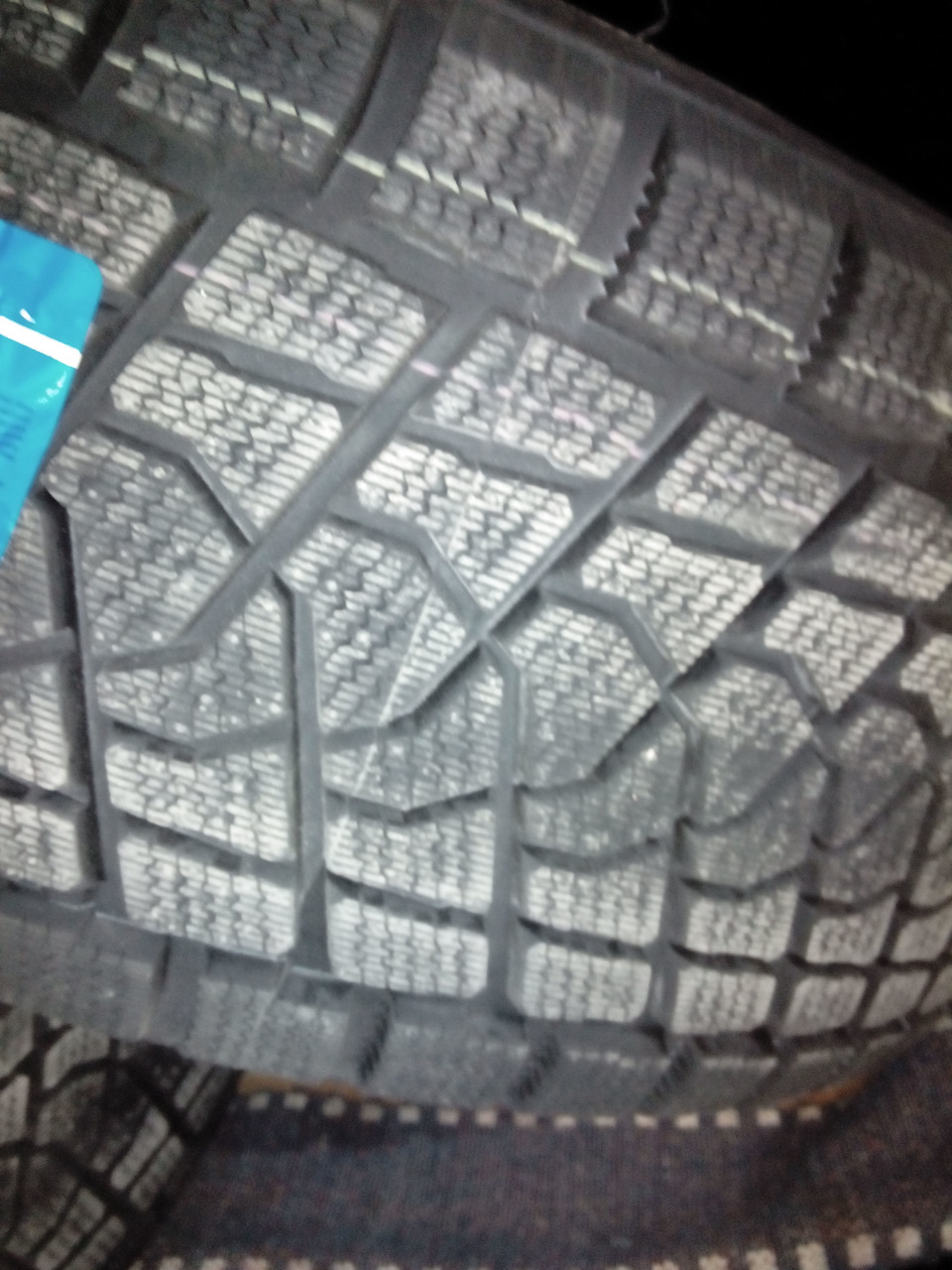 Пробуємо зимовий китайджан Triangle TR797 235/55 R18 104Q 1
