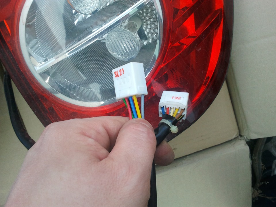 Установка LED фонарей 2