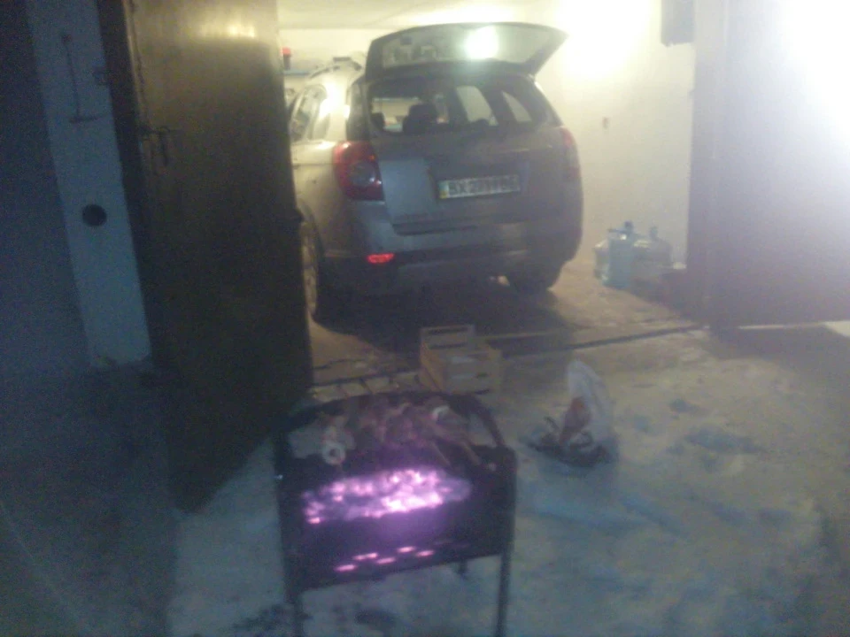 Приїхав Кум)