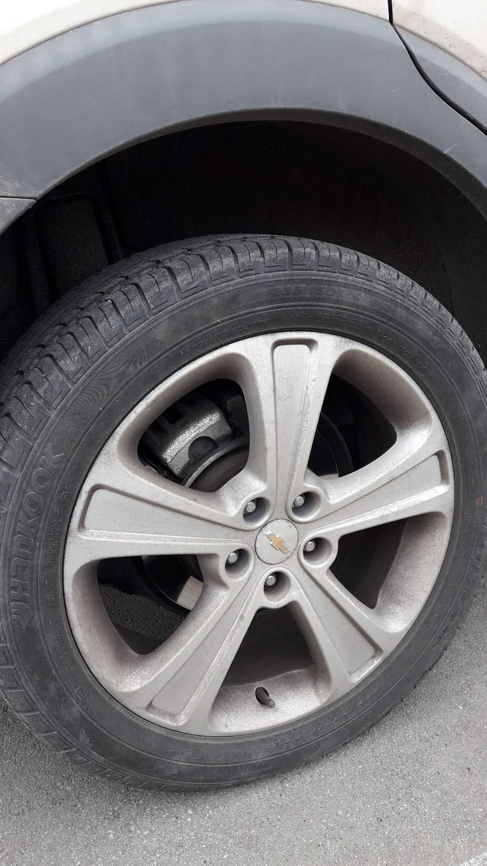 Продаю гуму R19/235/50! 2