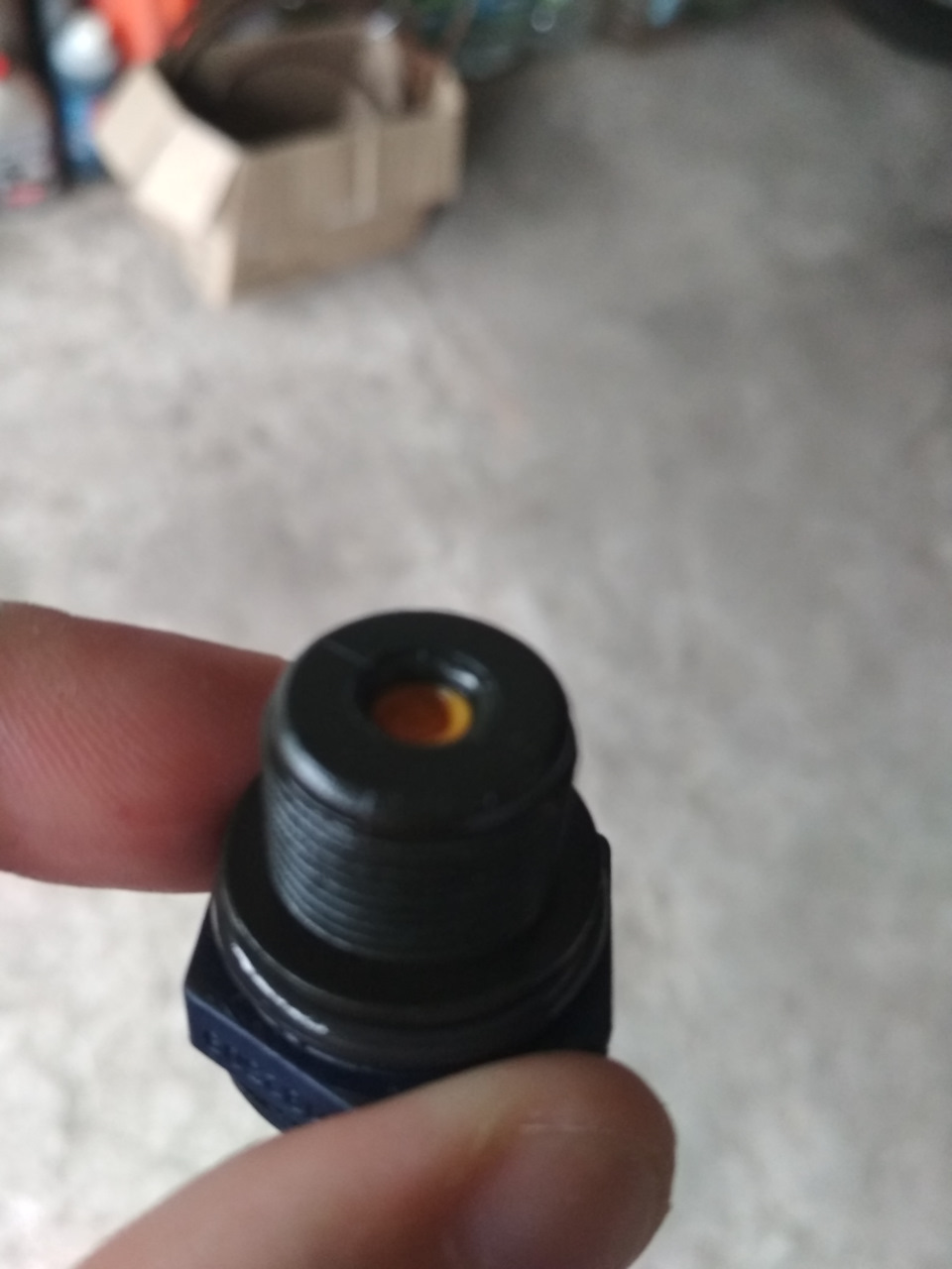 Клапан картерних газів 1