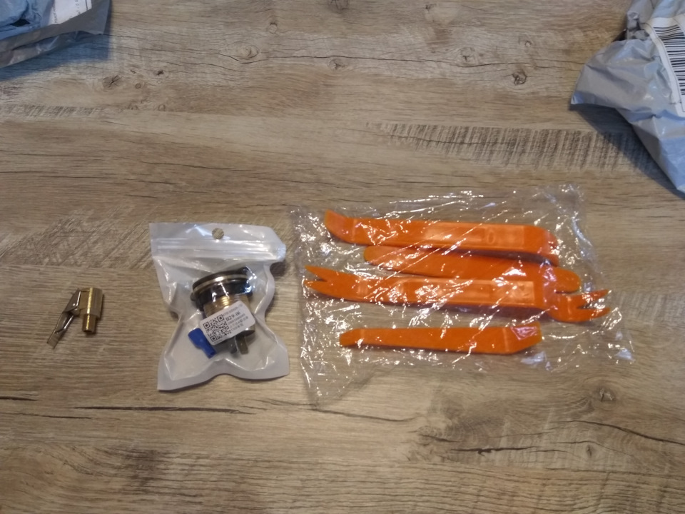 Приїхали корисності з Aliexpress 1