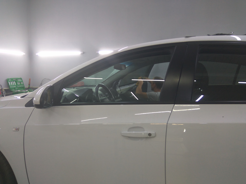 Затонував Cruze плівкою Lumar 3