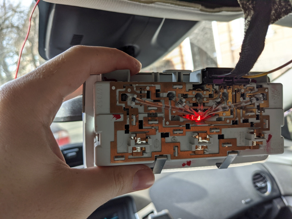 Встановлення плафона від Astra J 5
