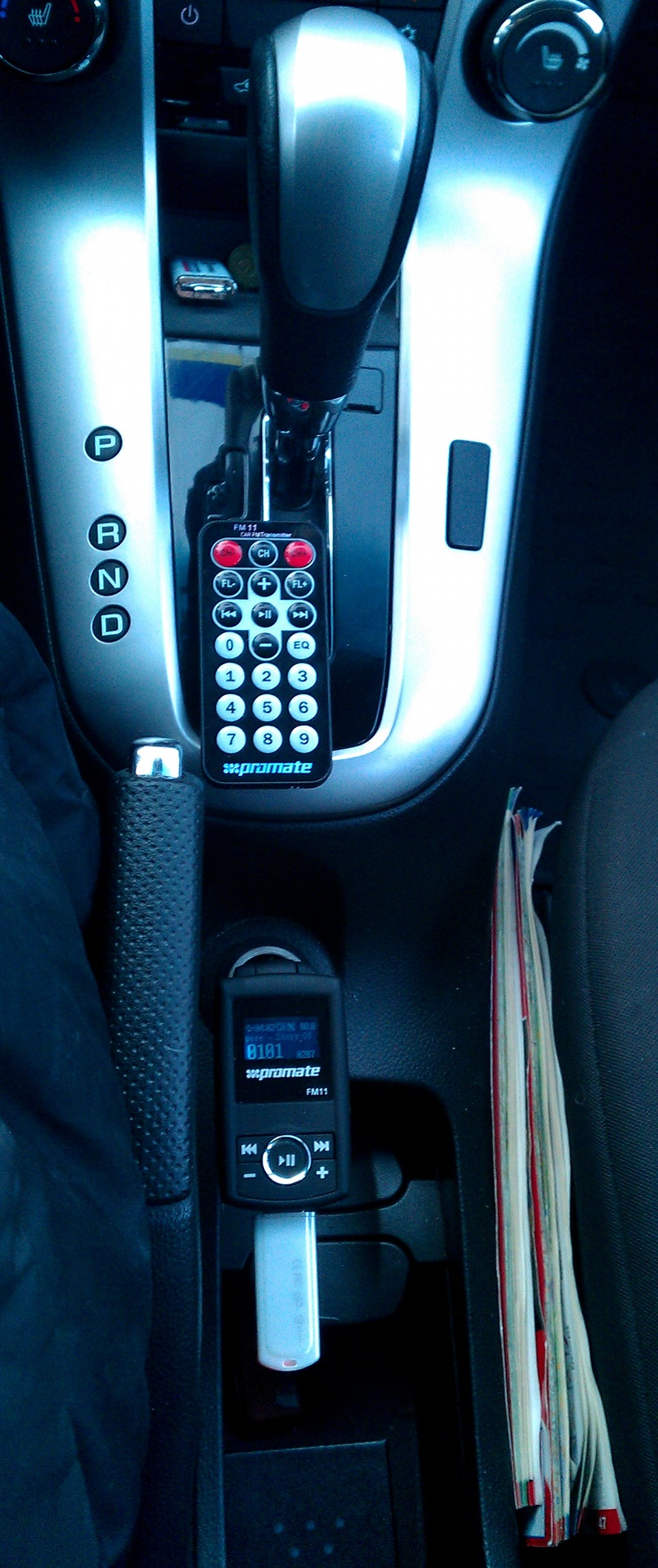 FM Transmitter Promate FM11 2