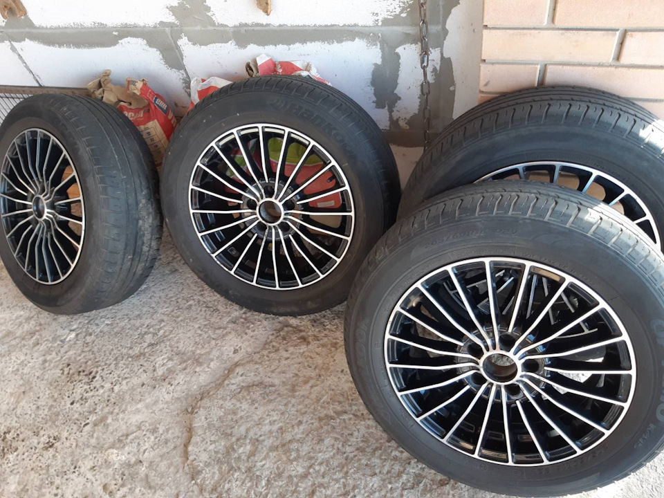 Може, кому потрібні диски r16 2