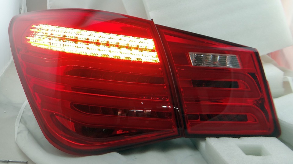 New! Фото нової оптики 2015 Chevrolet Cruze 2
