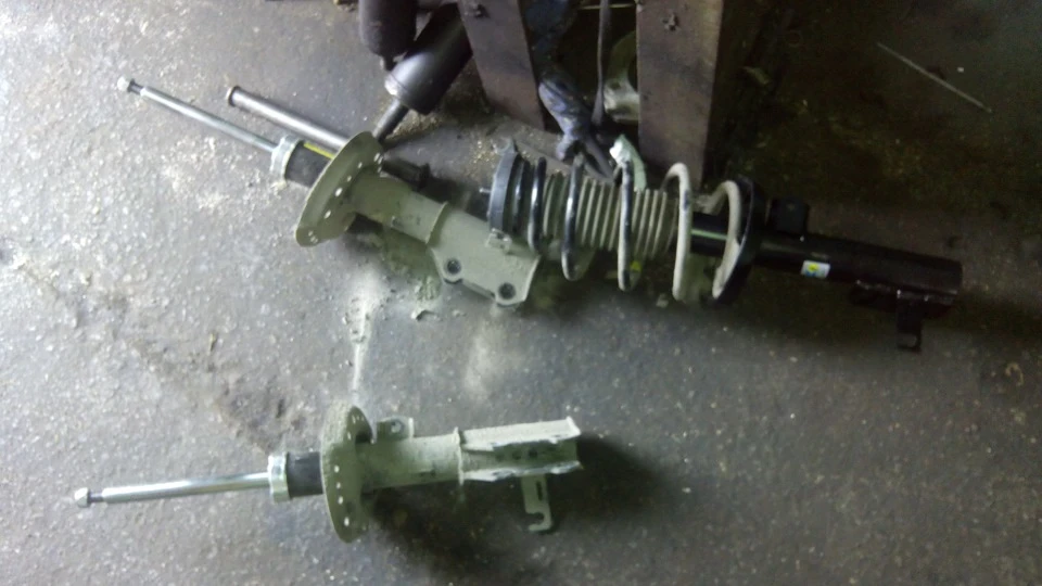 Амортизатори Bilstein B4.