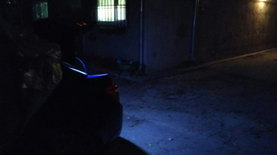 LED підсвічування в багажник 5