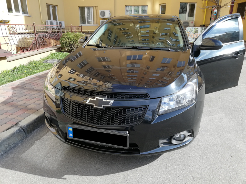 Ремонт, фарбування бампера + ліквідація хрому) 1