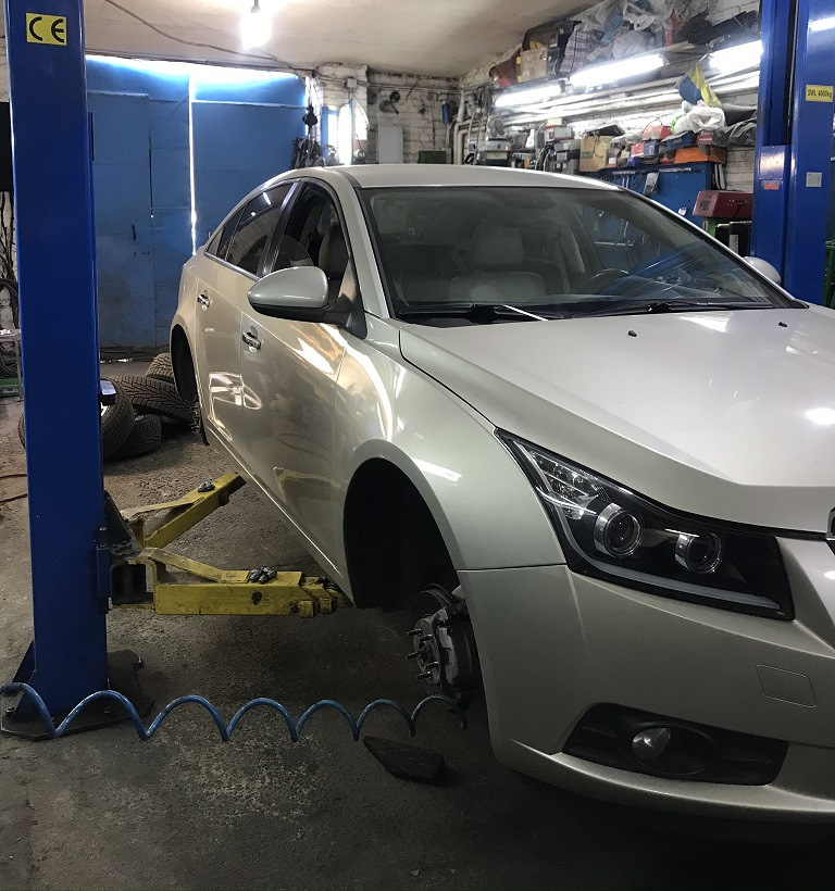 Підготовка до сезону, проміжне ТО, гума SAVA Intensa UHP2 235/40/ZR18 XL 4