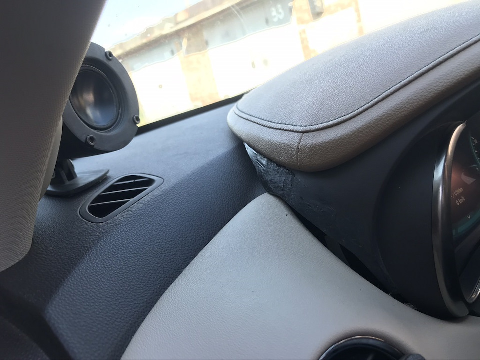 Приладова панель Buick LaCrosse, Частина 1 4