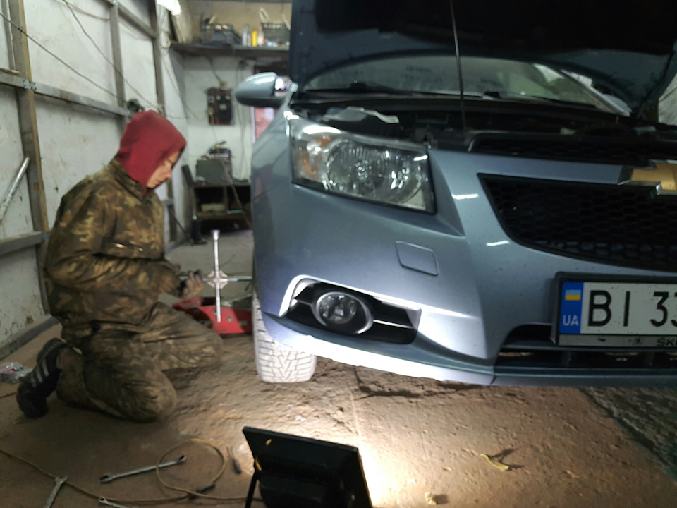 Стук суппортов перед Chevrolet Cruze 1