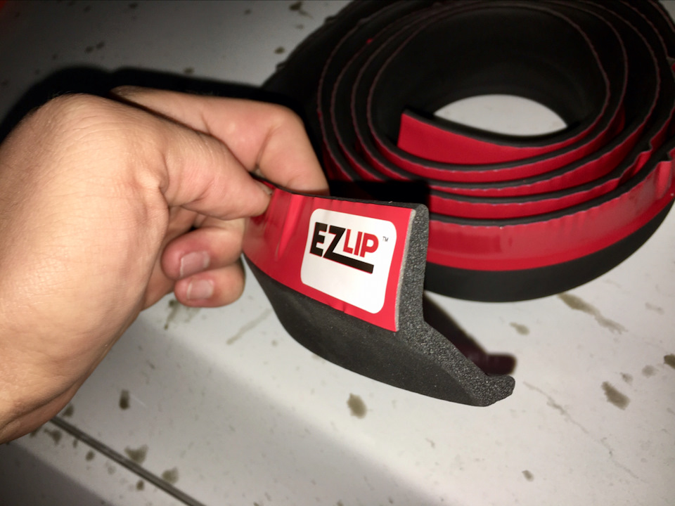 Губа EzLip USA! 2