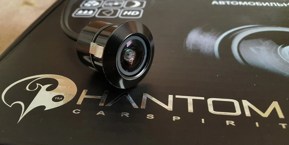 Камера заднього виду Phantom CAM-103UN