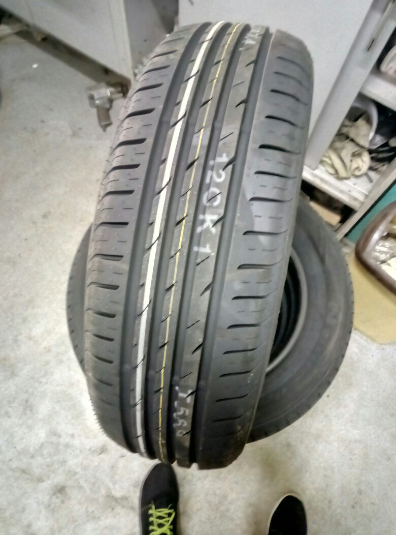 Перевзуття Nexen NBLUE HD Plus 205/60/16 3