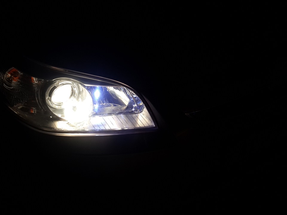 Лампочки габарит та підсвічування номера 1