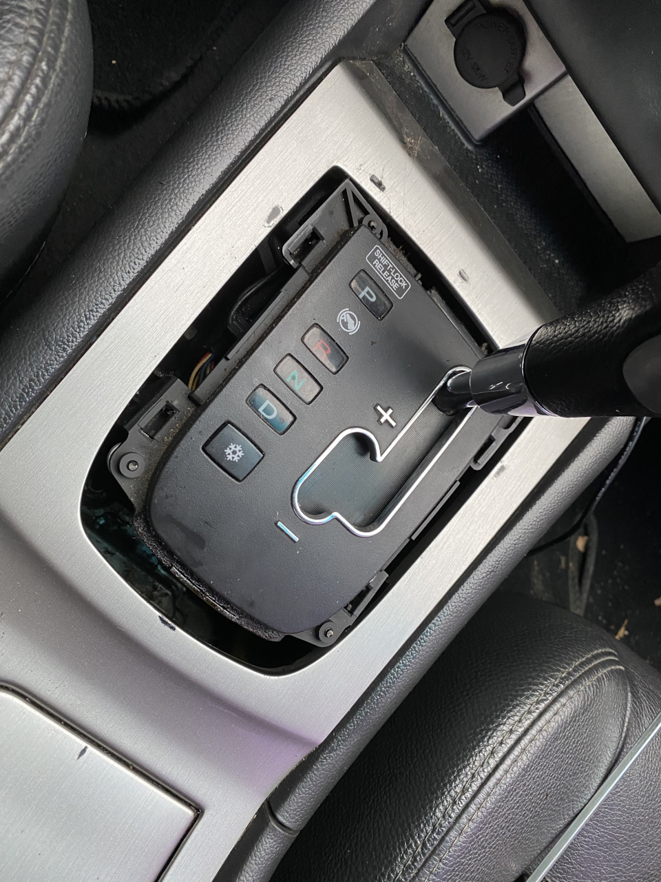 Заміна лампи підсвічування АКПП Chevrolet Epica 2