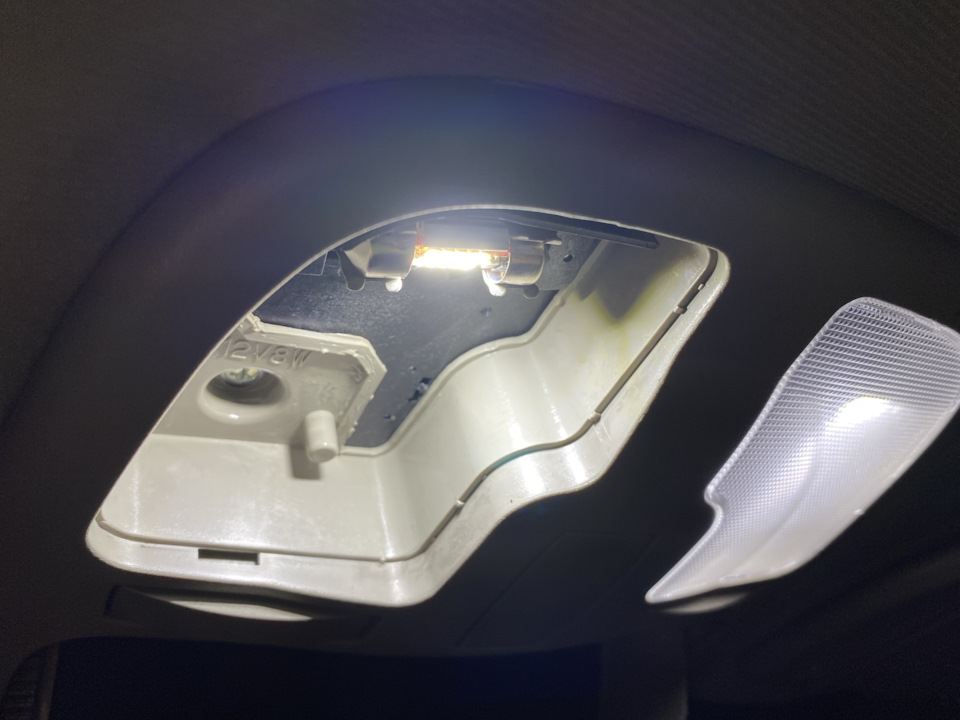 Заміна освітлення салону на LED лампи 4