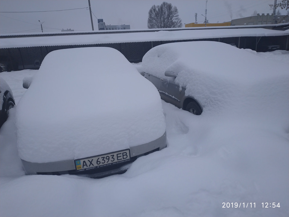 Сніг 2