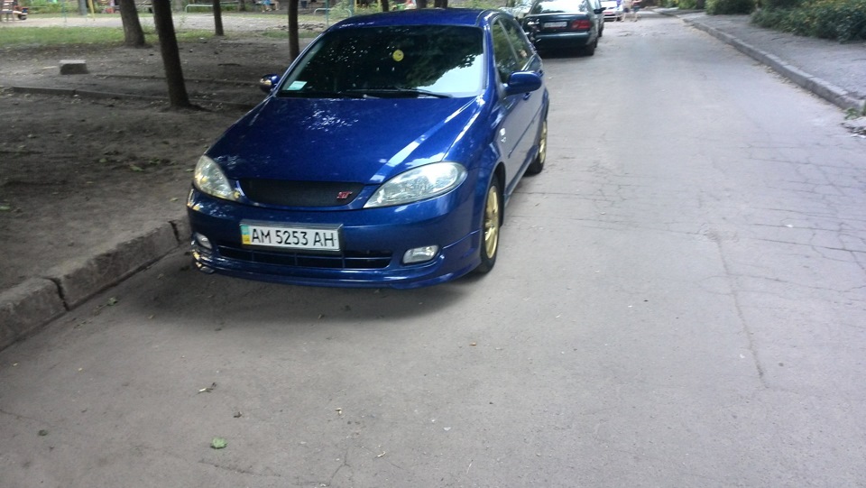 Грати радіатора 4
