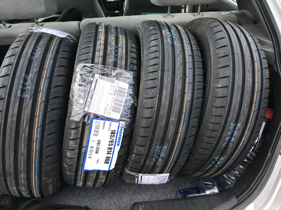 Шини Toyo Tires 185/65 R14