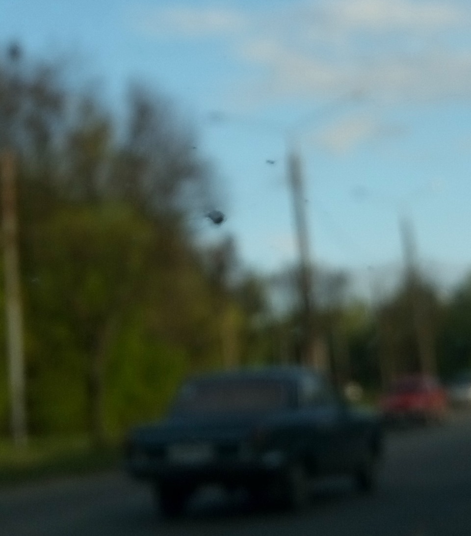 Перший скол лобовухи 2