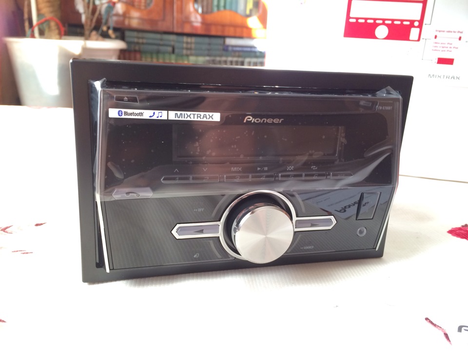 ГУ Pioneer FH-X700BT та її встановлення 3